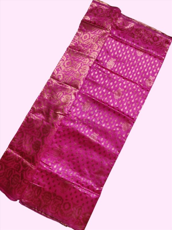 MFM copper Silk saree of Pink colour B
